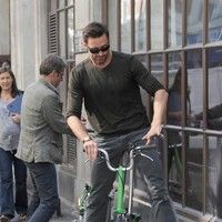 Hugh Jackman leaves the Radio 1 studios Photos | Picture 75444